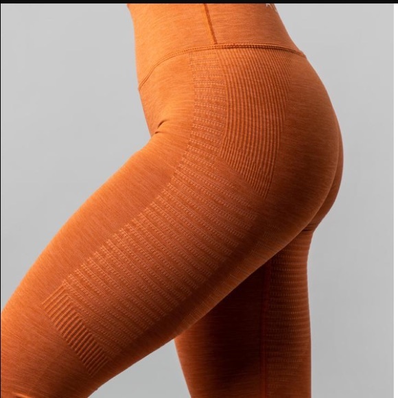 Alphalete HALO LEGGINGS - Picture 4 of 9